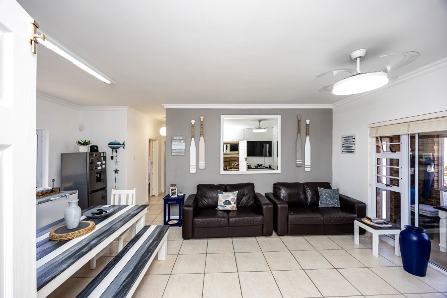 4 Bedroom Property for Sale in Cosy Corner Eastern Cape